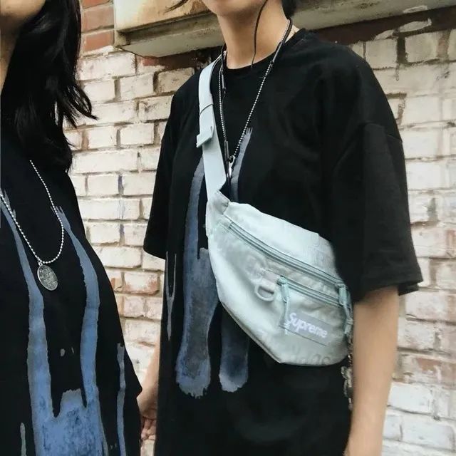 24银色