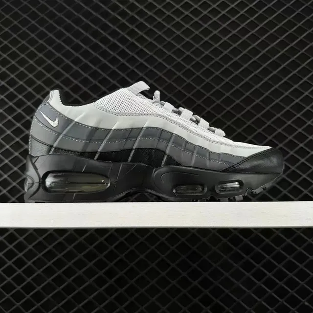 Nike Air Max 95 Grey Black
