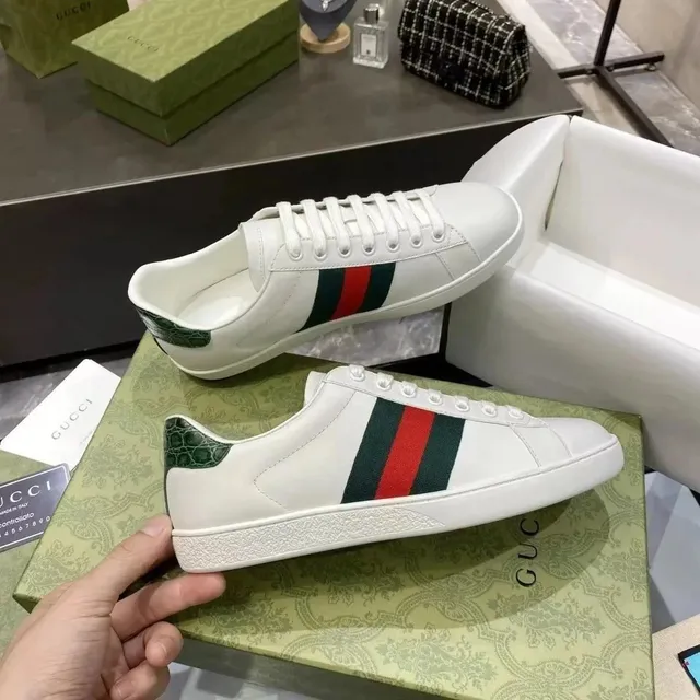 Gucci Ace Low Web Stripe