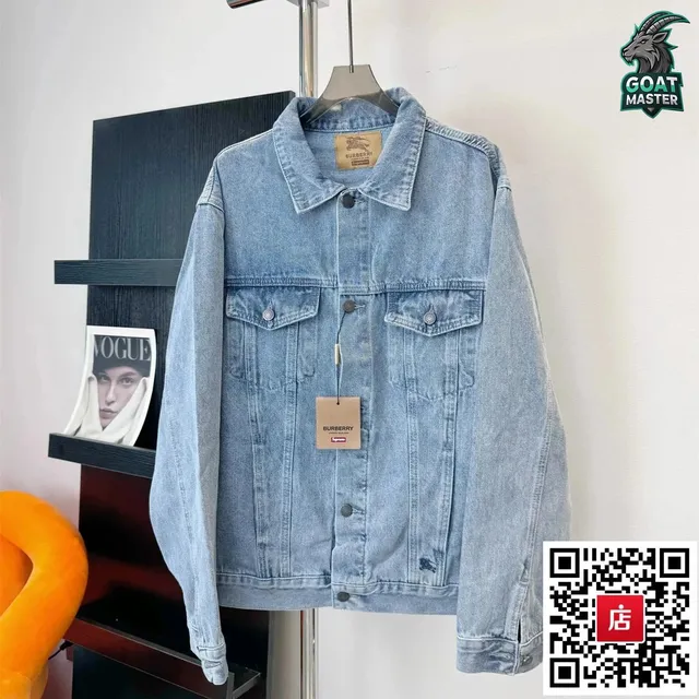 Burberry × Supreme Denim Jacket Light Wash