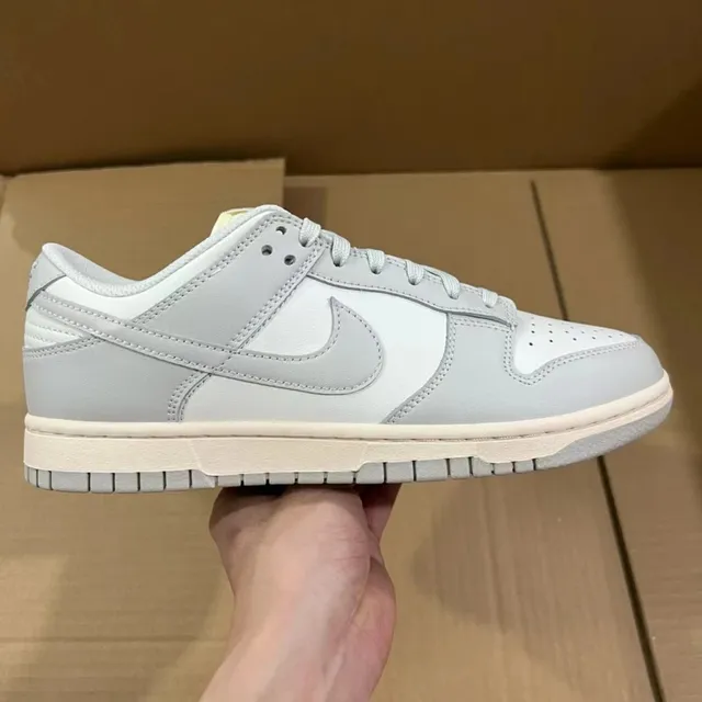 Nike Dunk Low Light Bone
