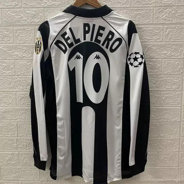 9798 Juventus home 10