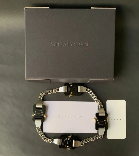 1017 ALYX 9SM Chain Bracelet Buckle Detail