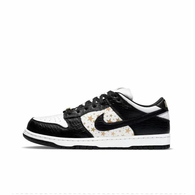 Nike × Off-White Dunk Low