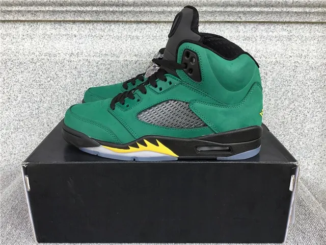 Air Jordan 5 Lucky Green