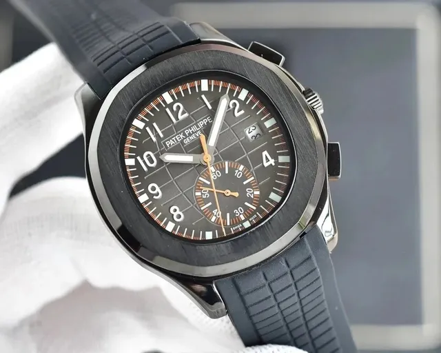 Patek Philippe Nautilus Chronograph Carbon Fiber Dial
