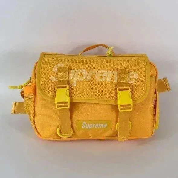 Supreme Shoulder Bag Mesh