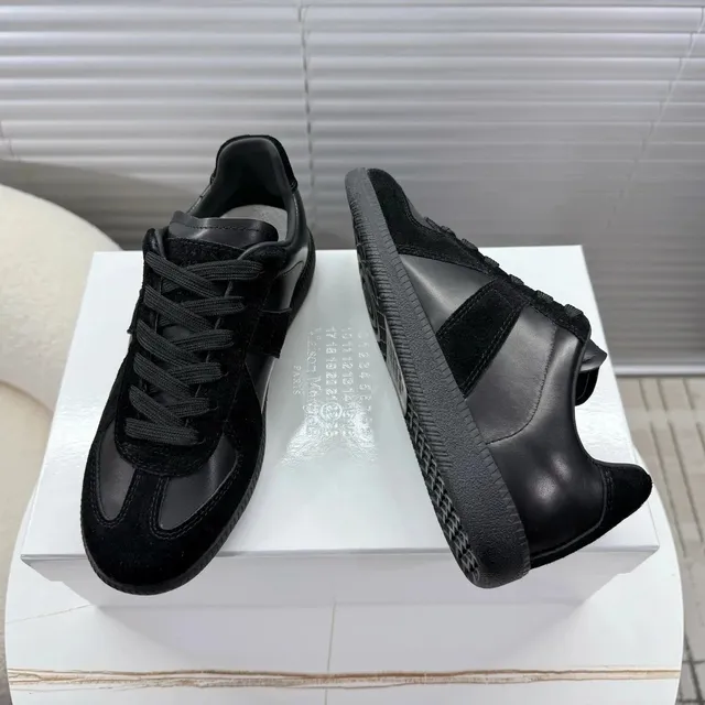 Maison Margiela Replica Sneaker All Black