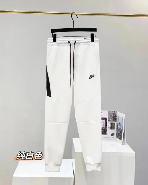 白色裤子