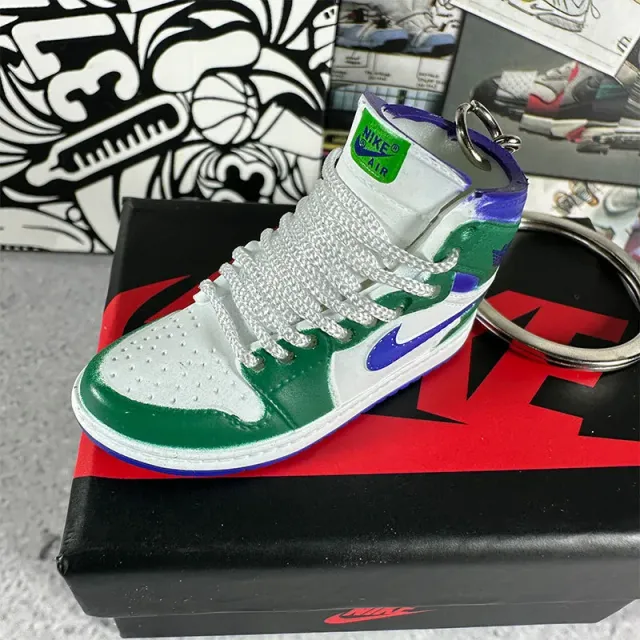 77. hulk + box
