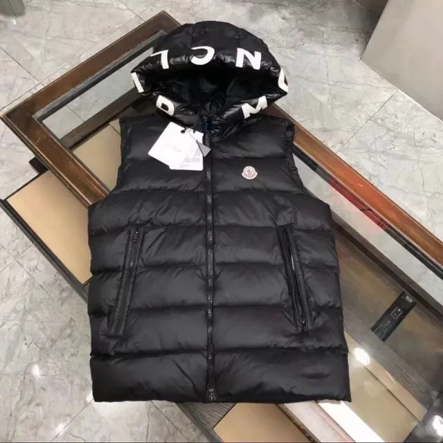 Moncler Puffer Vest Logo Hood