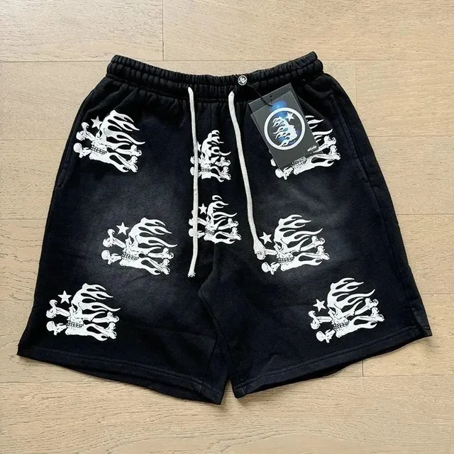 Hellstar Skull Flame Shorts All-Over Print