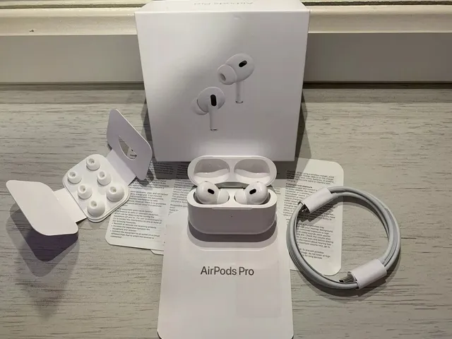 Apple AirPods Pro 2nd Generation