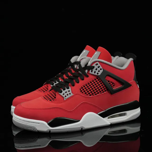 FQ8138-600-J4 'Red'