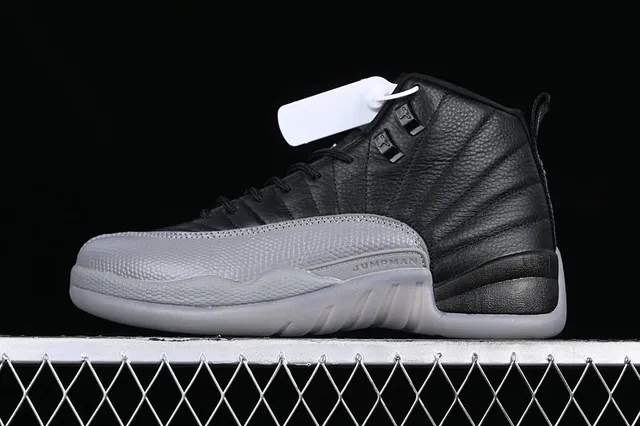 Air Jordan 12 Flu Game
