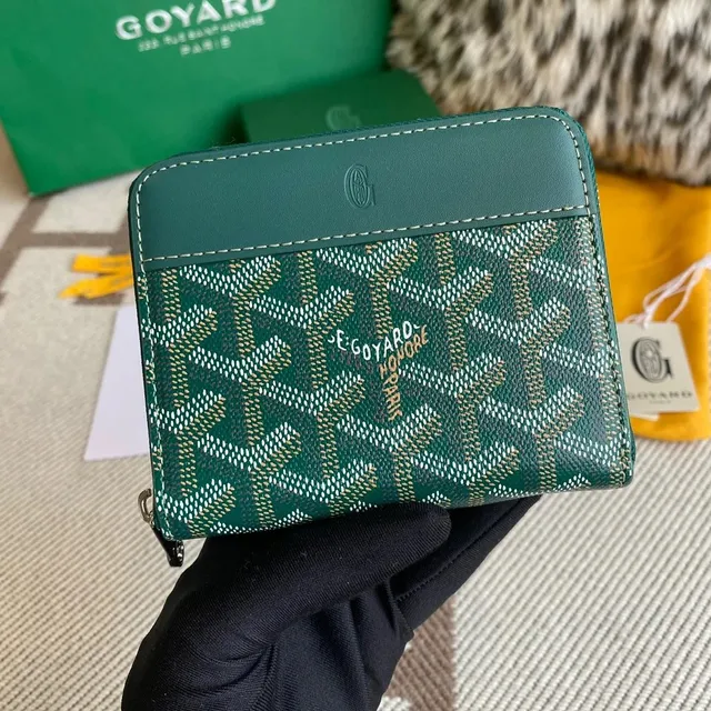 Goyard Saint Louis Wallet Green Chevron