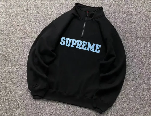 Supreme Quarter-Zip Sweatshirt Light Blue Logo