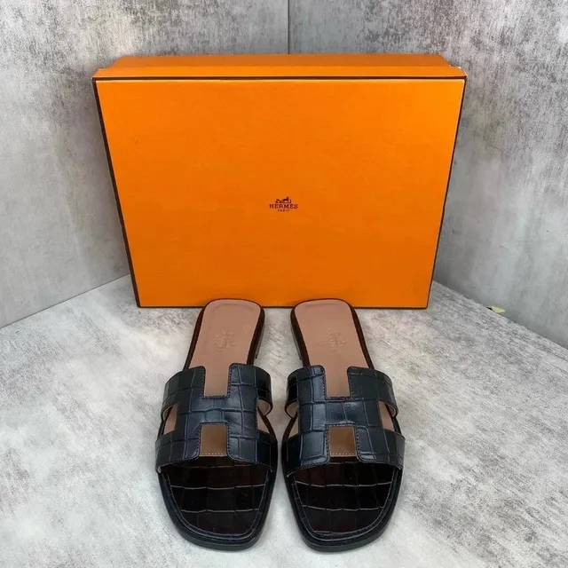 Hermès Oran Sandal Crocodile-Embossed