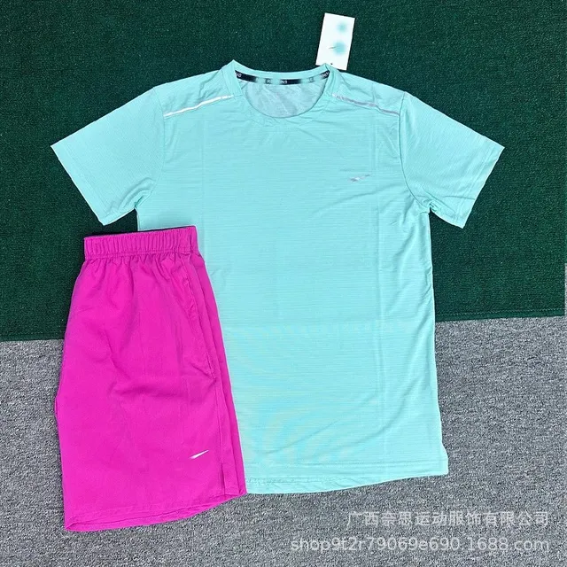 水晶条绿+短裤玫红