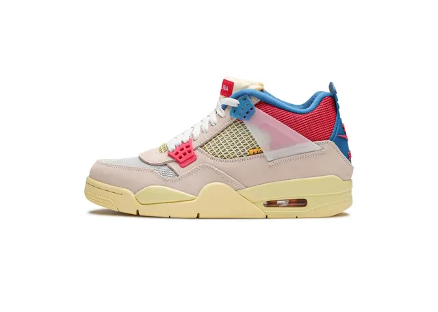 Air Jordan 4 Off-White Sail