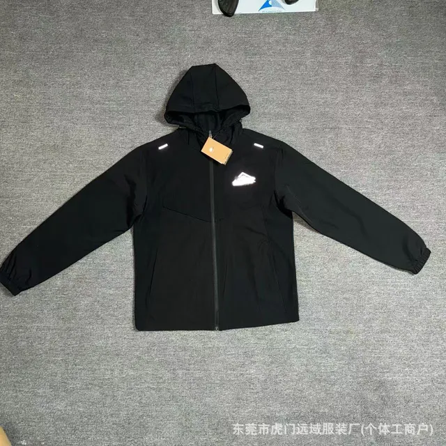 9073 Black
