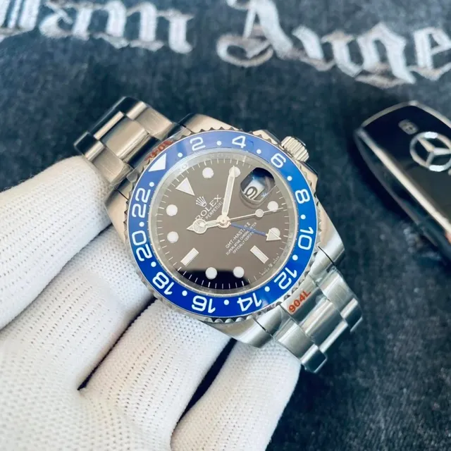 Rolex GMT-Master II Pepsi Bezel