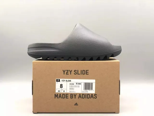 Yeezy Slide Onyx