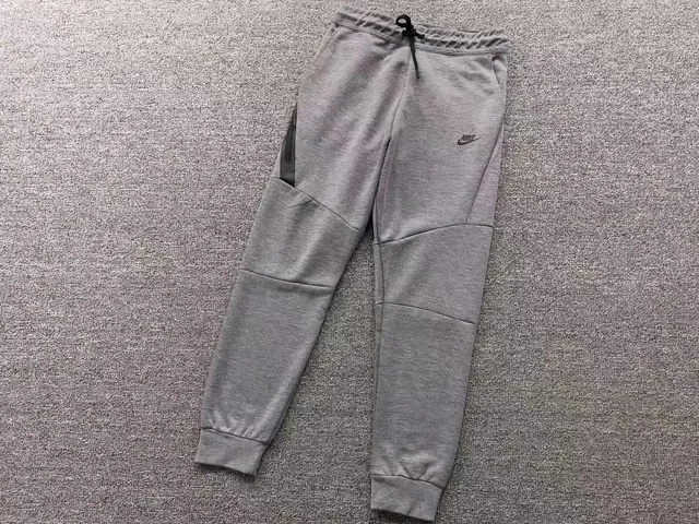 Nike Tech Fleece Joggers Heather Grey