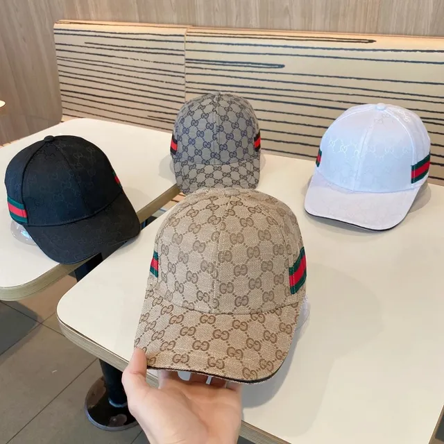Gucci Baseball Cap GG Supreme