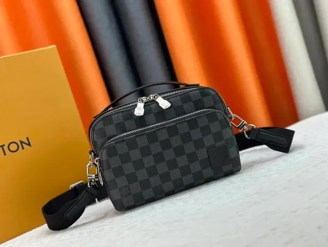 Louis Vuitton On The Go Damier Graphite
