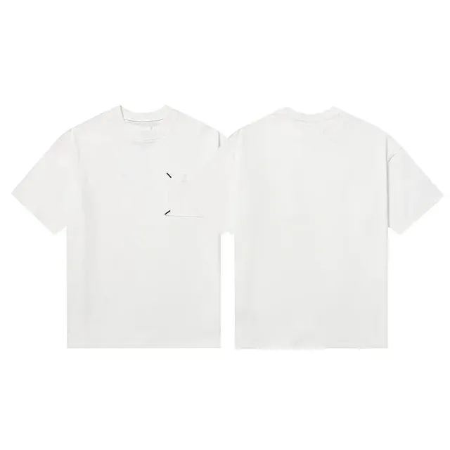 Pocket T-Shirt Minimalist