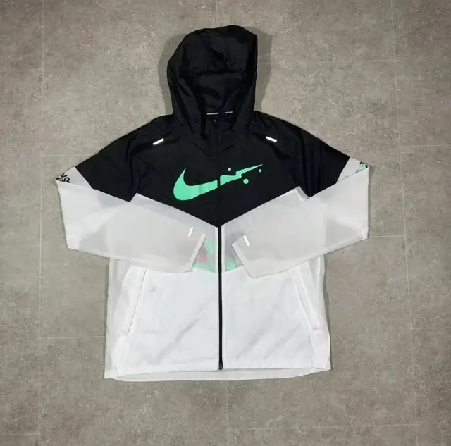 Nike Windrunner Jacket Black/White/Mint