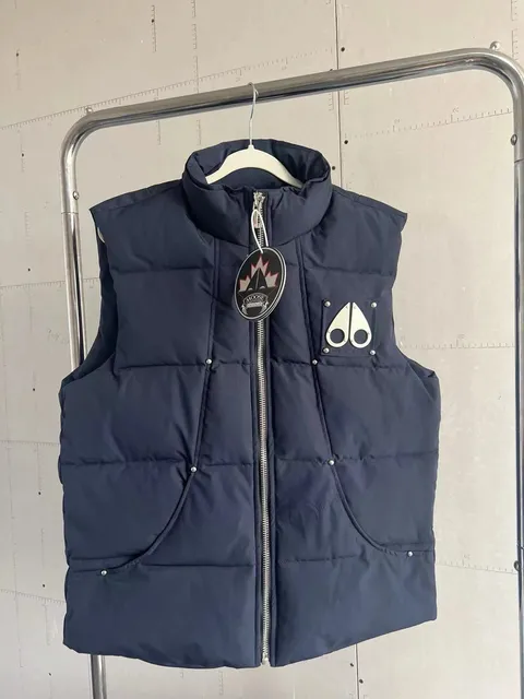 Moose Knuckles Puffer Vest Navy