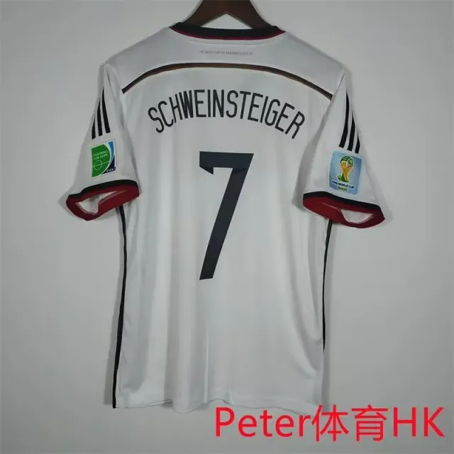 2014德国主场印7号+2臂章