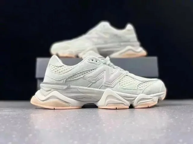Dc Sneakers Shop
