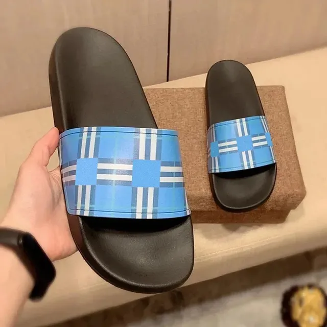 Burberry Equestrian Knight Slide Checkered