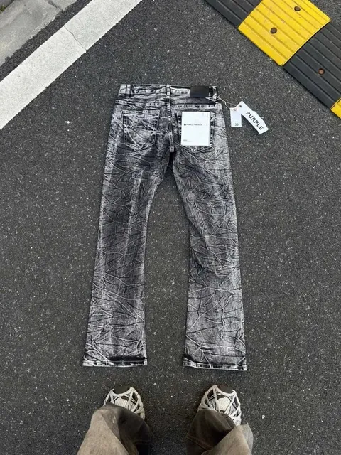 Levi's Distressed Jeans Cracked Wash
