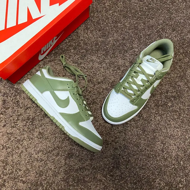 Nike Dunk Low Olive