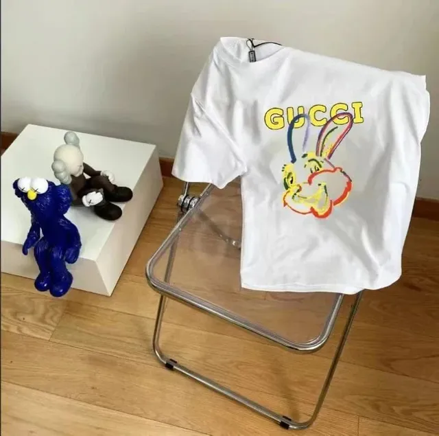 Gucci Graphic T-Shirt Bunny Print