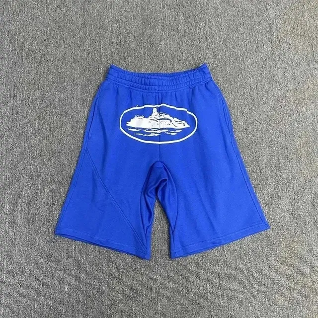 Corteiz Tech Fleece Shorts Cruise Ship Graphic