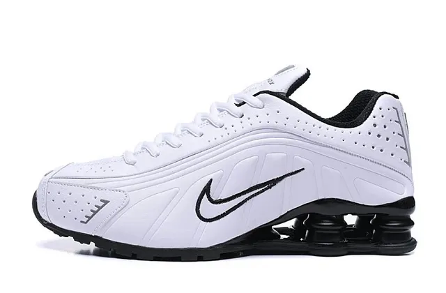 Nike Shox R4 White/Black