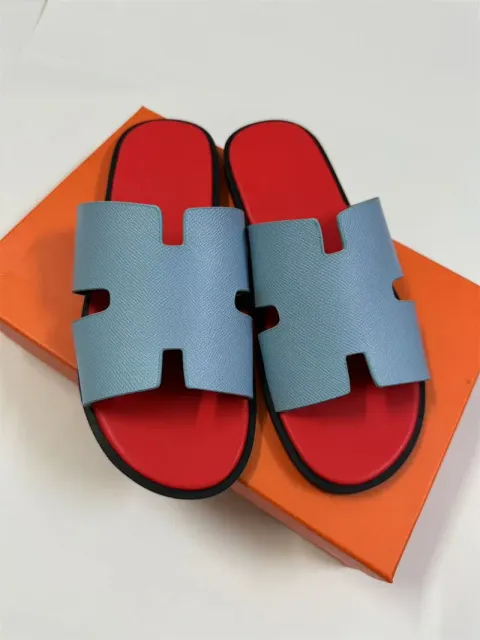 Red + light blue palm print