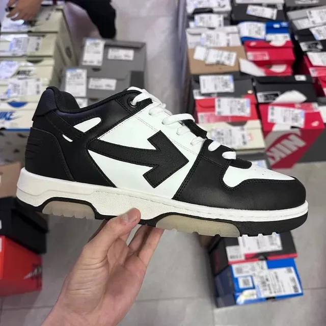 黑白色 41004