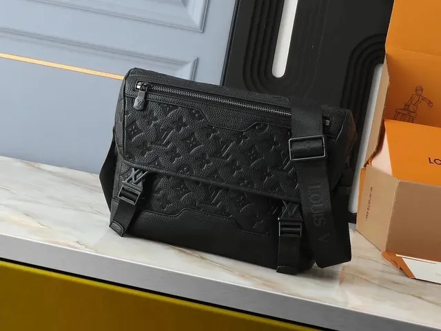 Louis Vuitton On The Go Monogram Empreinte