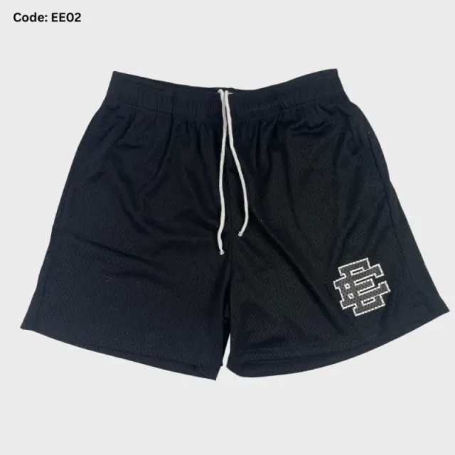 Ee02 - Black/White