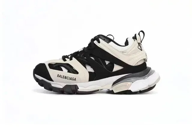 Balenciaga Triple S Black and White