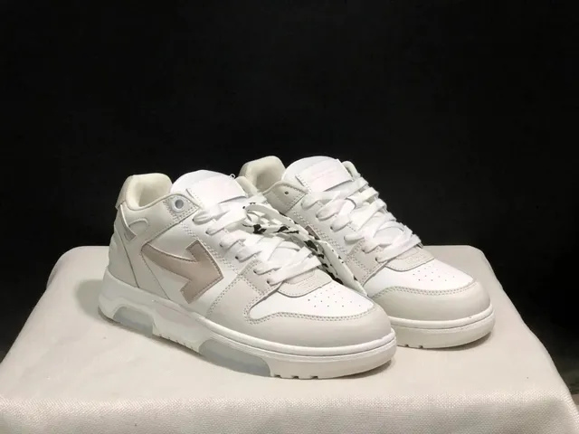 Off-White Industrial Triple White with Beige Arrow