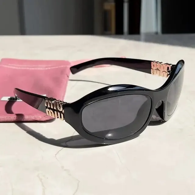 Miu Miu Sunglasses Logo-Accented