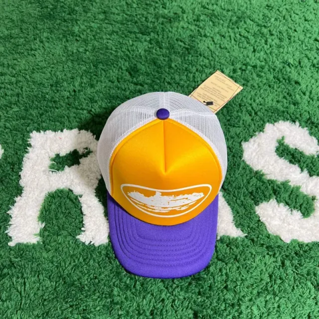 Corteiz Trucker Cap Smiley Logo