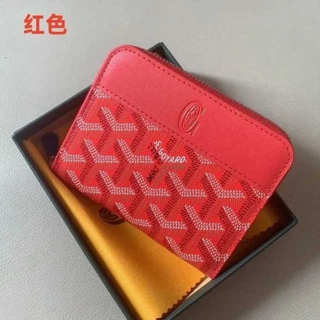 红色